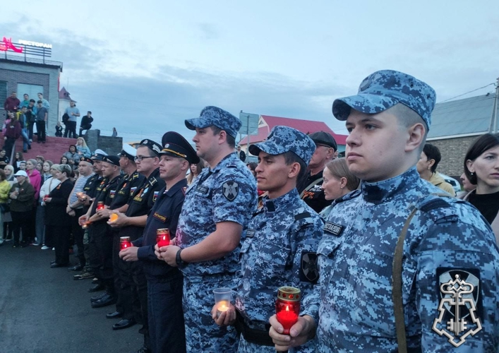 Росгвардейцы приняли участие в мероприятиях, посвященных Дню памяти и скорби