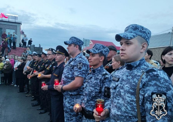 Росгвардейцы приняли участие в мероприятиях, посвященных Дню памяти и скорби