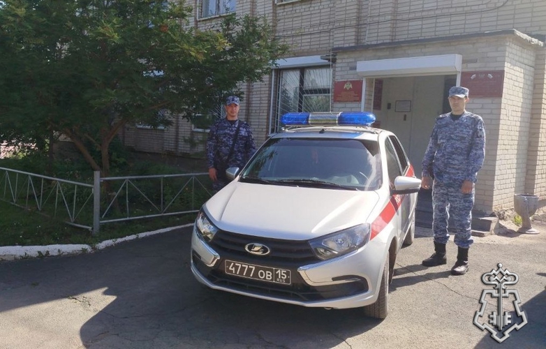 Росгвардейцы задержали мужчину, который повредил имущество на одном из рынков города Медногорска