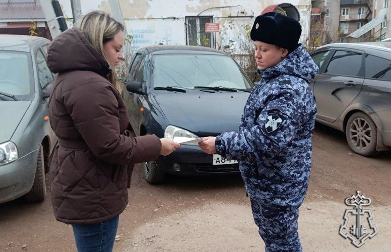 В Оренбургской области росгвардейцы провели акцию «Безопасный Новый год»