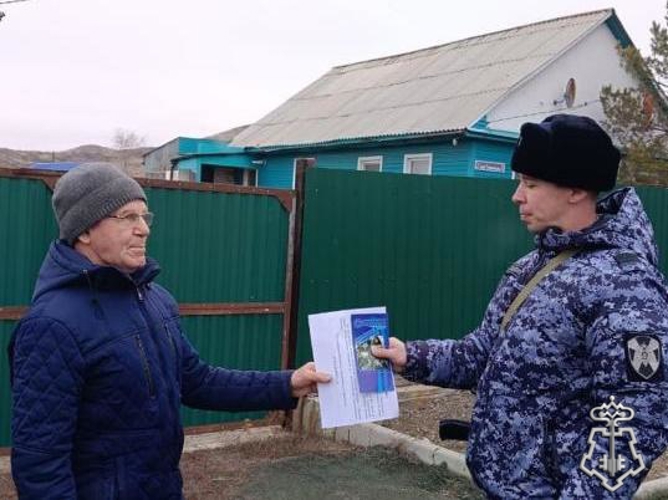 Росгвардейцы провели акцию «Безопасный Новый год»