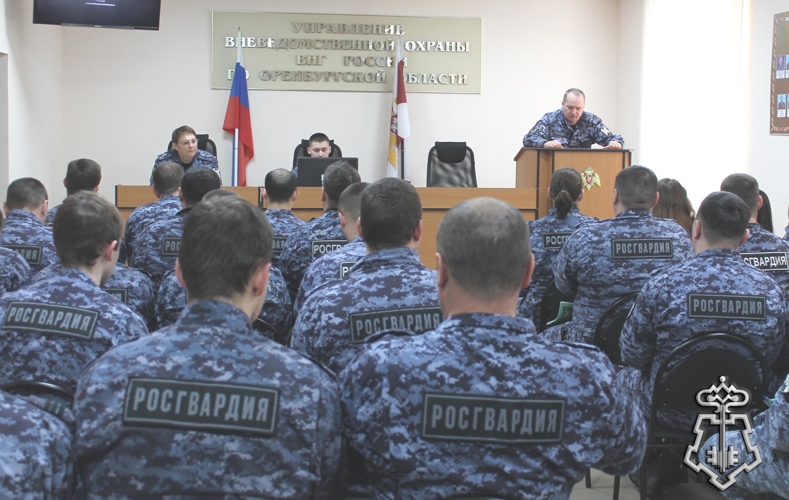 В Управлении вневедомственной охраны прошли занятия по соблюдению мер безопасности при эксплуатации личного и служебного транспорта