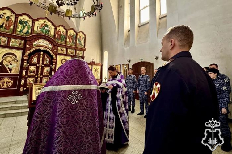 В Оренбурге состоялся праздничный молебен, посвященный Дню войск национальной гвардии