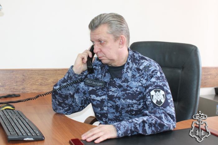 В Оренбурге состоялась прямая линия с гражданами по вопросу трудоустройства на службу в Росгвардию и поступления в ведомственные институты 
