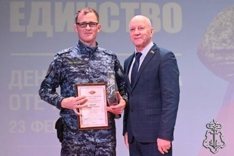 В Оренбургской  области росгвардейцам вручили благодарственные письма за мужество, стойкость и верность долгу