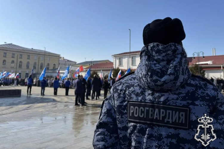 В Оренбурге росгвардейцы обеспечили безопасность на концерте, посвящённом  воссоединению Крыма и Севастополя с Россией