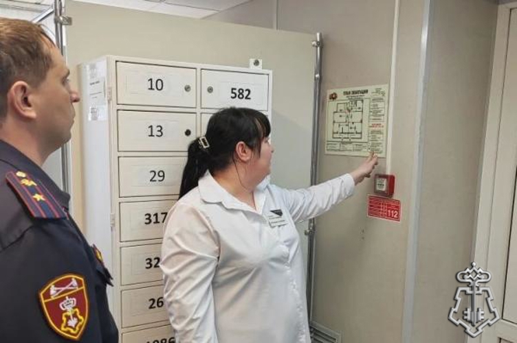 В Оренбургской области росгвардейцы проводят обследование и категорирование объектов почтовой связи 