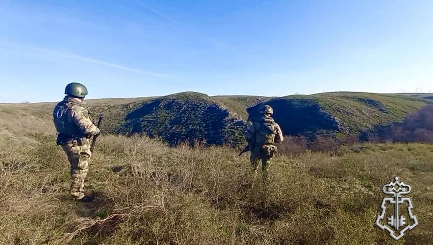 Сотрудники и военнослужащие Росгвардии принимают участие в розыске особо опасного преступника в Оренбургской области (ВИДЕО)