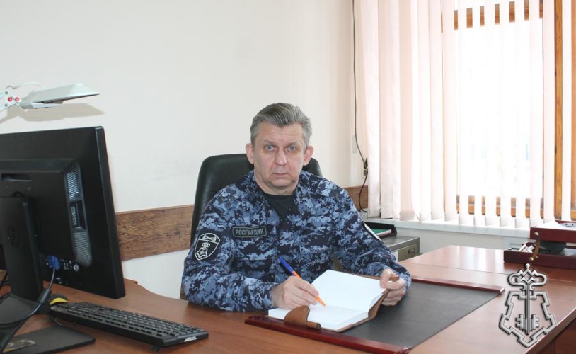 Заместитель начальника Управления вневедомственной охраны проведет прямую линию с гражданами по вопросу трудоустройства на службу в Росгвардию и поступления в ведомственные институты