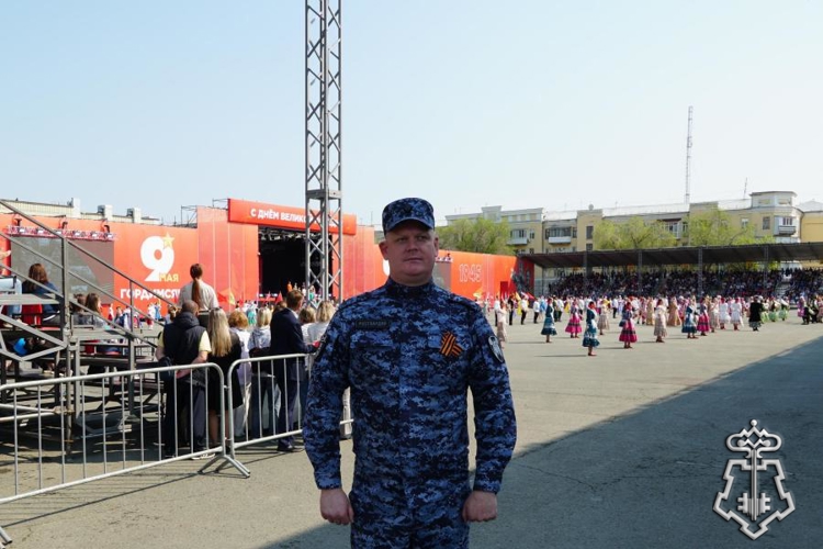 В Оренбургской области Росгвардия обеспечивает безопасность жителей региона в День Победы