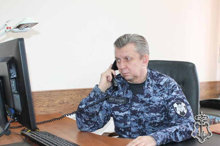   В Оренбурге состоялась прямая линия с гражданами по вопросу трудоустройства на службу в Росгвардию и поступления в ведомственные институты