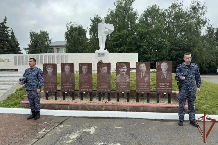  В Приволжье росгвардейцы приняли участие в мероприятиях ко Дню памяти и скорби