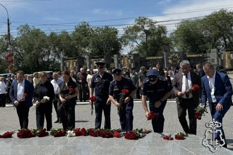 В Оренбуржье росгвардейцы приняли участие в мероприятиях, посвященных Дню памяти и скорби
