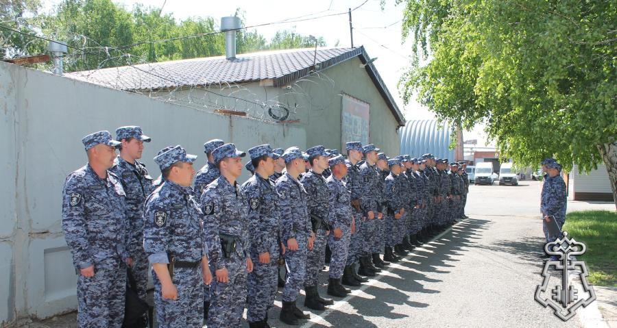 Личный состав Управления Росгвардии по Оренбургской области успешно прошел проверку за зимний период обучения