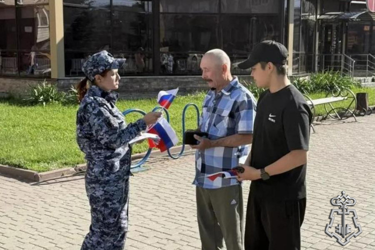 В Оренбургской области росгвардейцы принимают участие в мероприятиях в честь Дня России