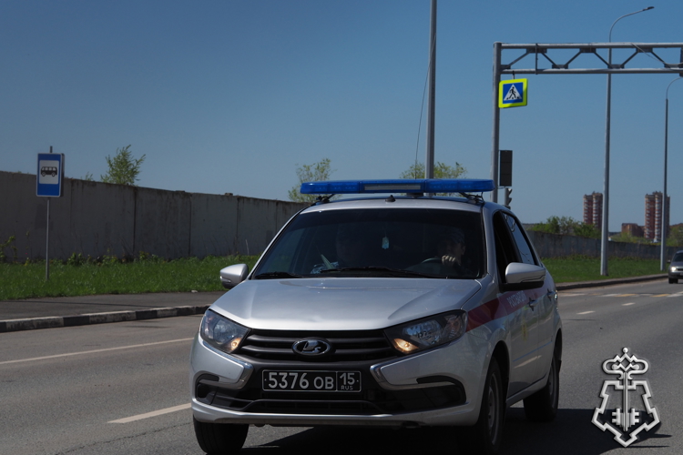 В Оренбурге росгвардейцы задержали женщину за подмену цены на кассе самообслуживания