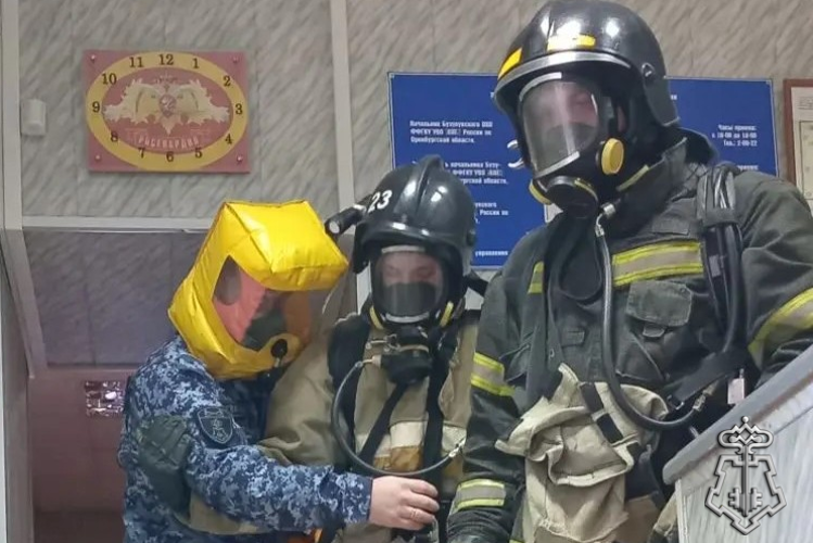 В Оренбургской области росгвардейцы приняли участие в пожарно-тактическом занятии